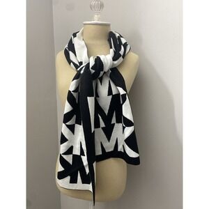 NWOT Michael Kors Logo Monogram MK Inverse Rectangle Scarf Classic Black & White